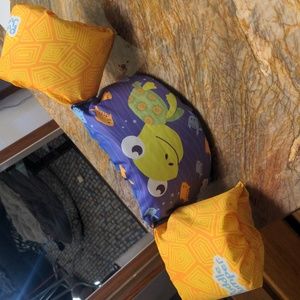 Coleman Puddle Jumper Life jacket belt